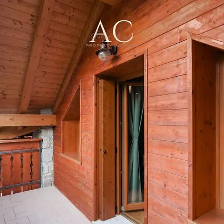Woodpecker's Appartement Temù